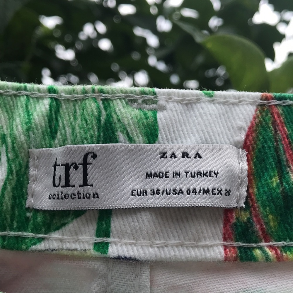 Zara TRF Tropical Hi Rise Mom fit ankle jeans 🌺🌴 - Picture 5 of 14